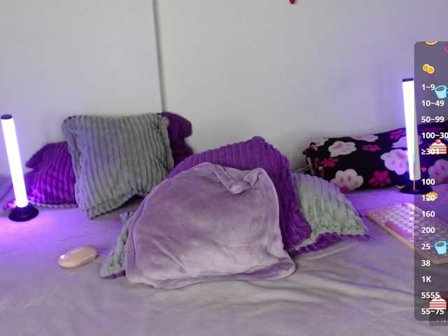 levi-cloud live webcam show