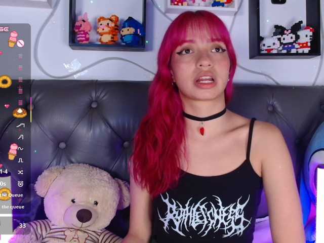 levi-cloud live cam on BongaCams