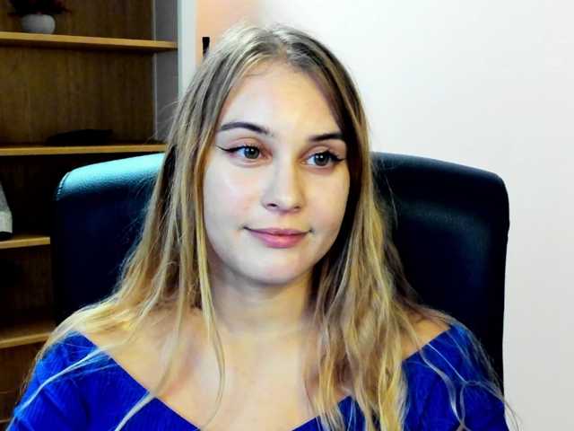 PERFECTvaleria live cam on BongaCams