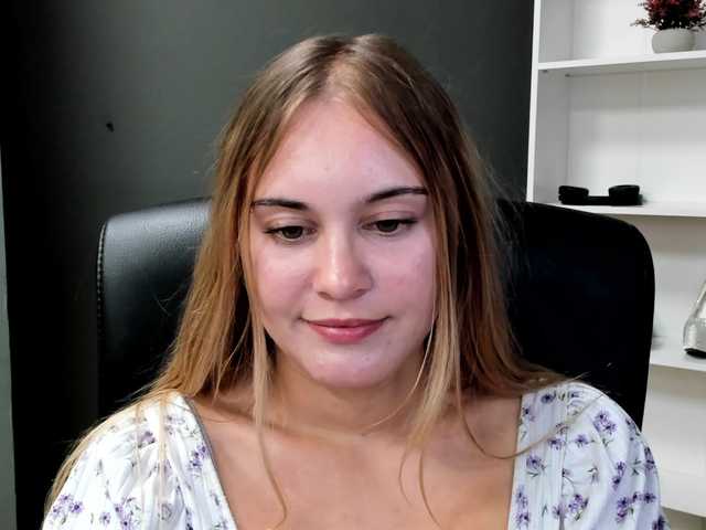 PERFECTvaleria live cam on BongaCams