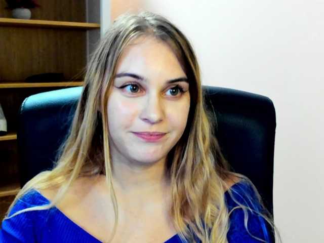 PERFECTvaleria live cam on BongaCams