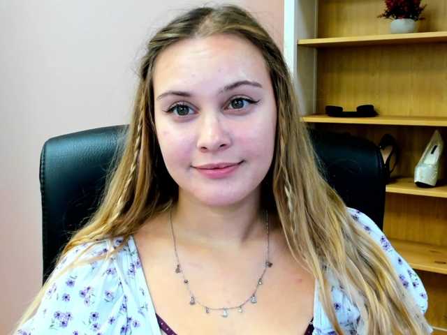 PERFECTvaleria live cam on BongaCams