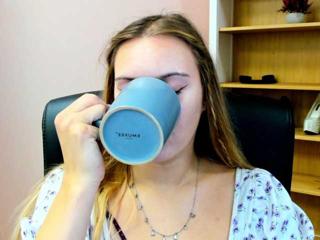 PERFECTvaleria live cam preview