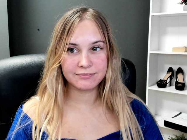 PERFECTvaleria live cam on BongaCams