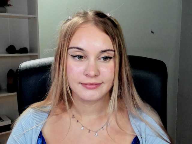 PERFECTvaleria live cam on BongaCams