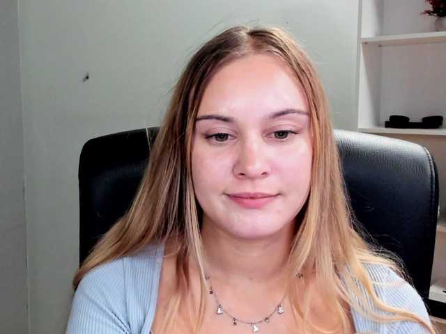 PERFECTvaleria live cam on BongaCams