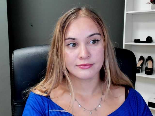 PERFECTvaleria live cam on BongaCams