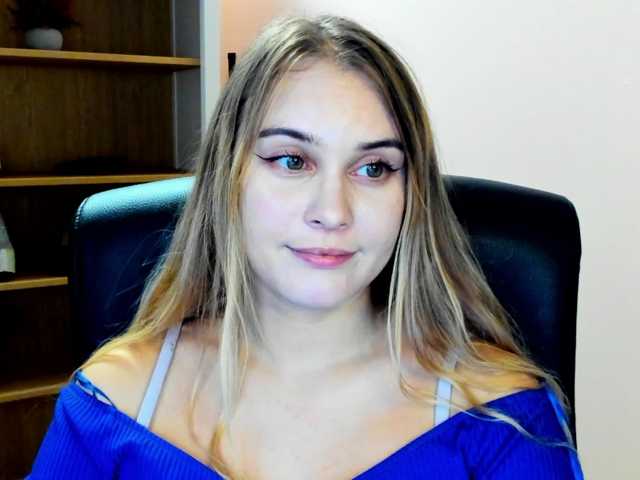 PERFECTvaleria live cam on BongaCams