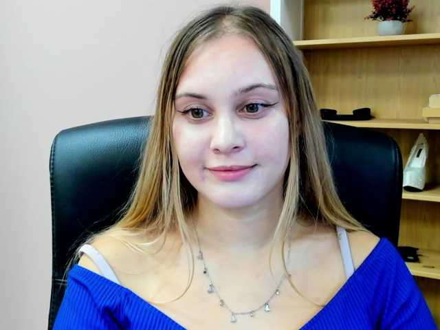 PERFECTvaleria live cam on BongaCams