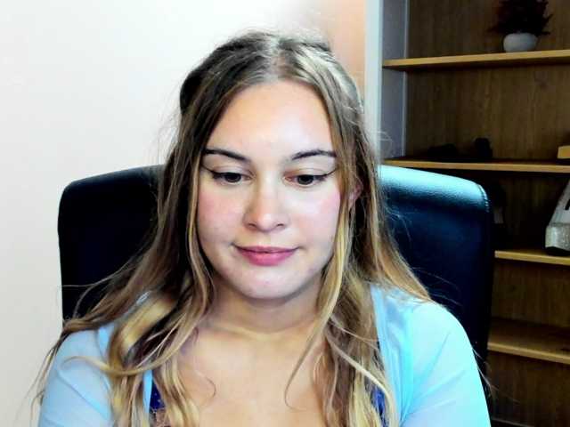 PERFECTvaleria live cam on BongaCams