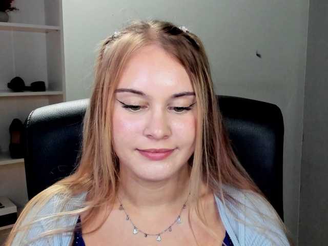 PERFECTvaleria live cam on BongaCams