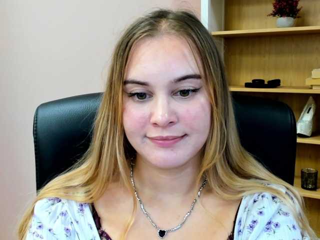 PERFECTvaleria live cam on BongaCams