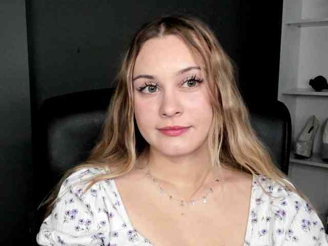 PERFECTvaleria webcam