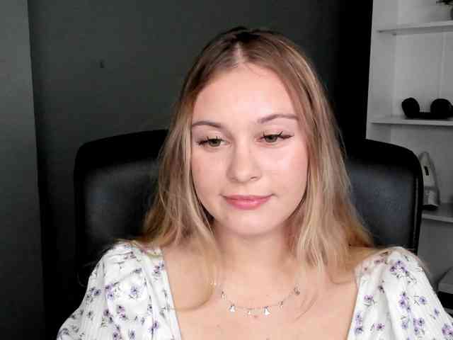 PERFECTvaleria webcam