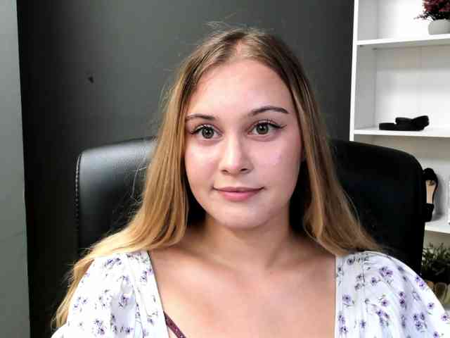 PERFECTvaleria webcam
