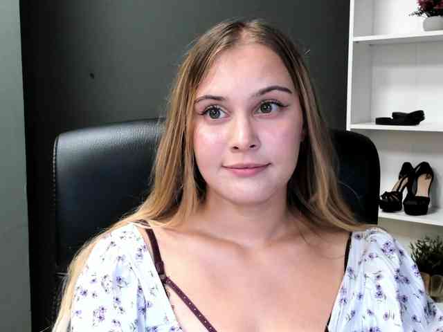PERFECTvaleria webcam
