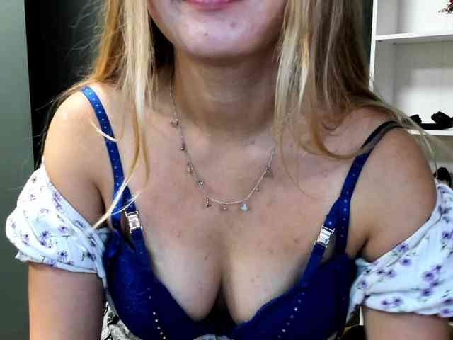 PERFECTvaleria webcam