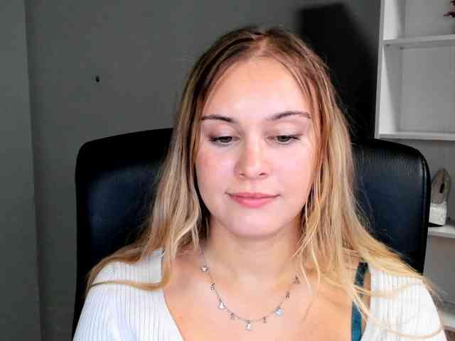 PERFECTvaleria webcam