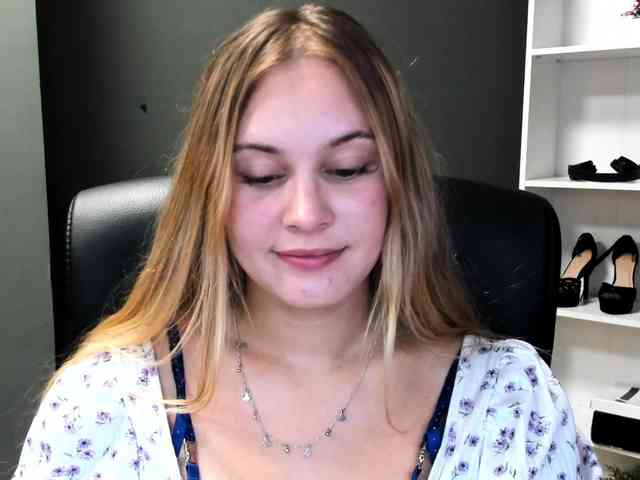 PERFECTvaleria webcam
