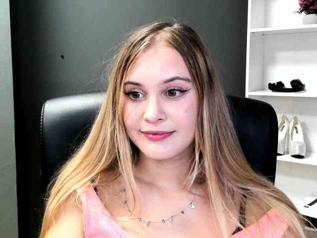 PERFECTvaleria webcam