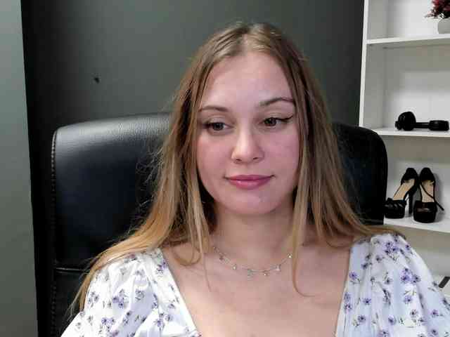 PERFECTvaleria webcam