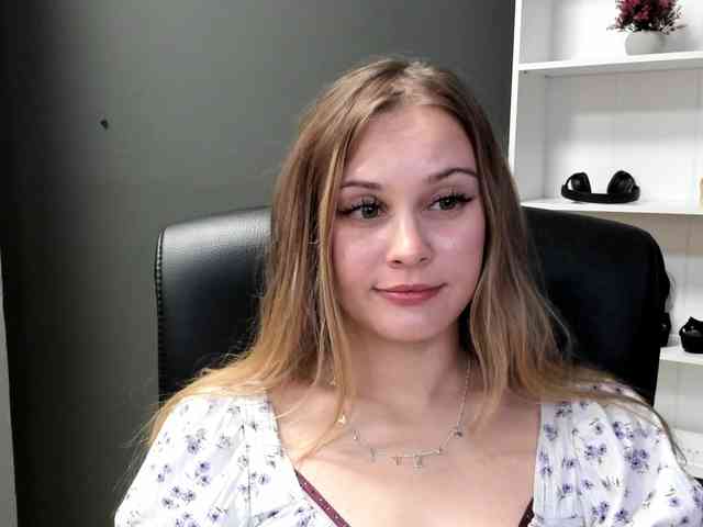 PERFECTvaleria webcam