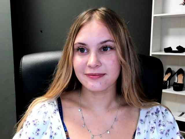 PERFECTvaleria webcam