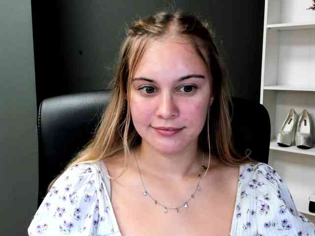 PERFECTvaleria webcam