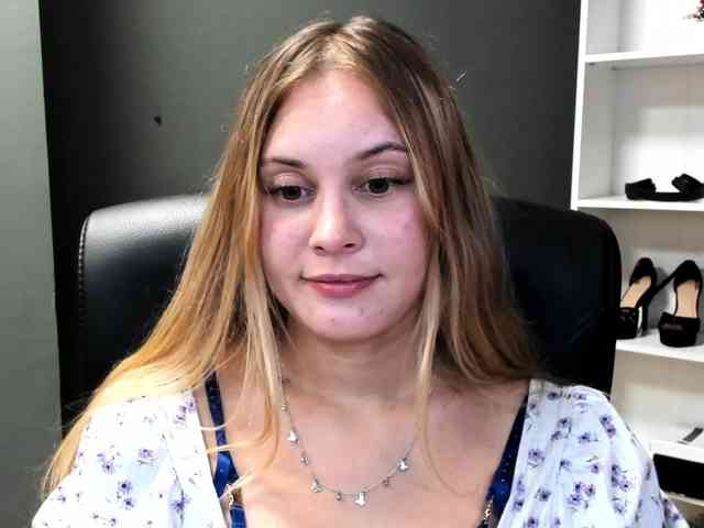 PERFECTvaleria webcam