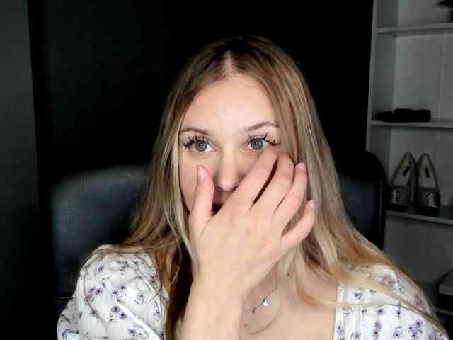PERFECTvaleria webcam