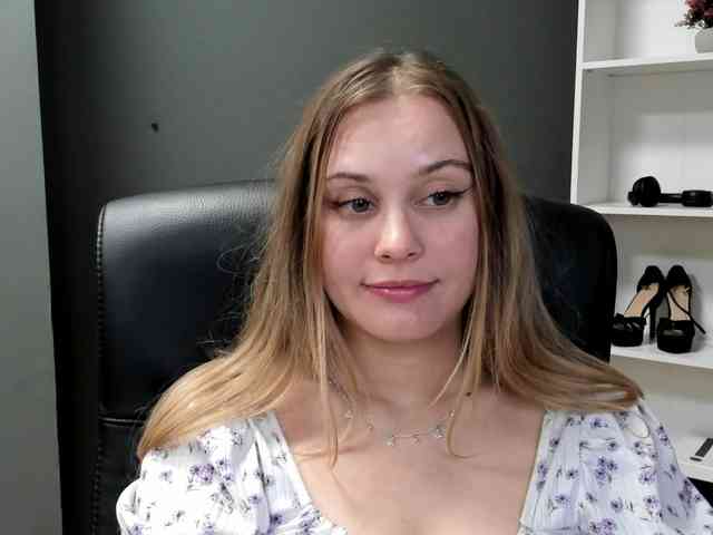 PERFECTvaleria webcam