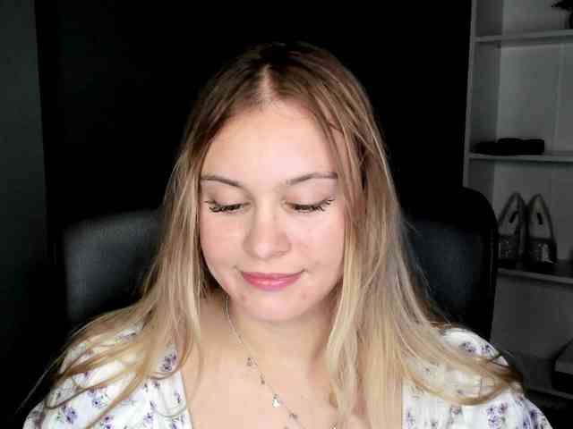 PERFECTvaleria webcam