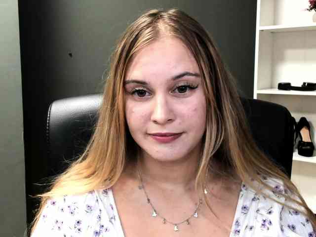 PERFECTvaleria webcam