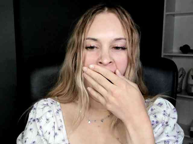 PERFECTvaleria webcam