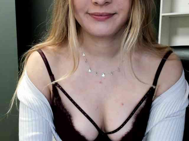 PERFECTvaleria webcam