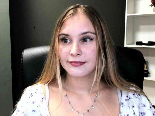 PERFECTvaleria webcam
