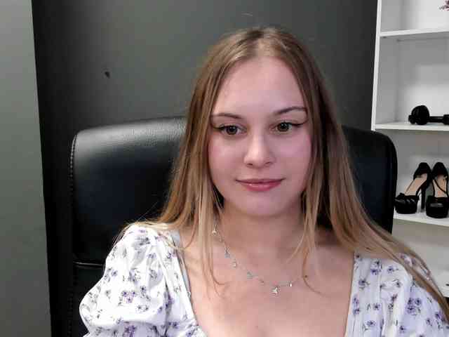 PERFECTvaleria webcam