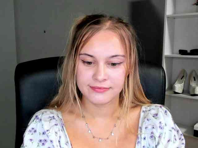 PERFECTvaleria webcam
