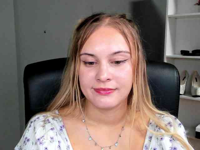 PERFECTvaleria webcam