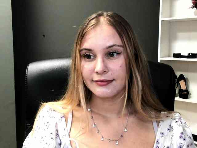 PERFECTvaleria webcam