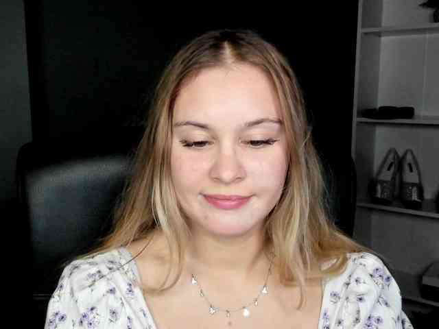 PERFECTvaleria webcam