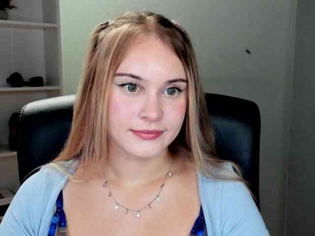 Model: PERFECTvaleria