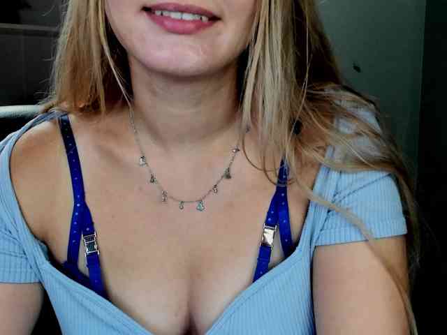 Model: PERFECTvaleria