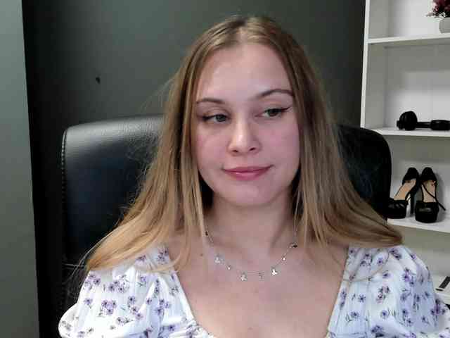 PERFECTvaleria webcam