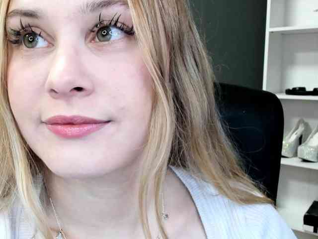 PERFECTvaleria webcam