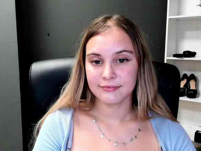 PERFECTvaleria webcam