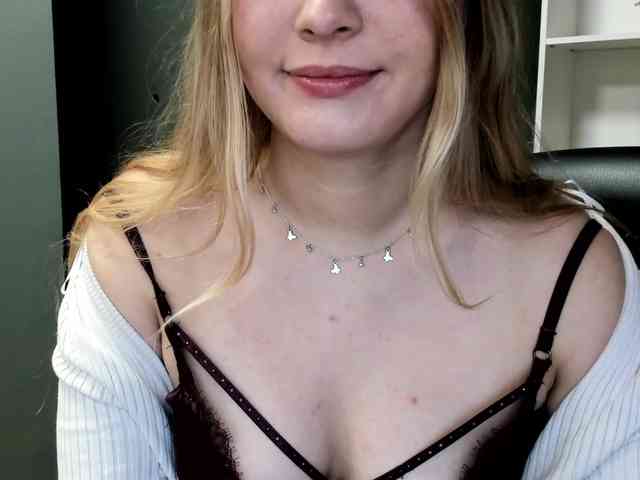 PERFECTvaleria webcam