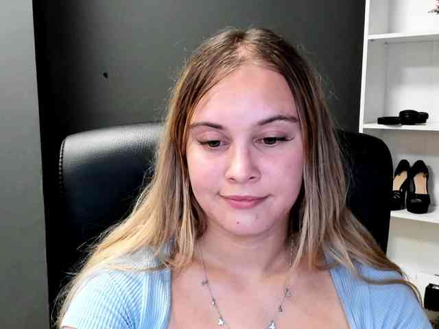 PERFECTvaleria webcam