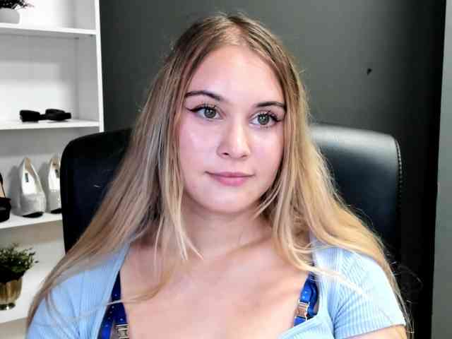 PERFECTvaleria webcam