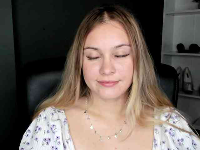 PERFECTvaleria webcam
